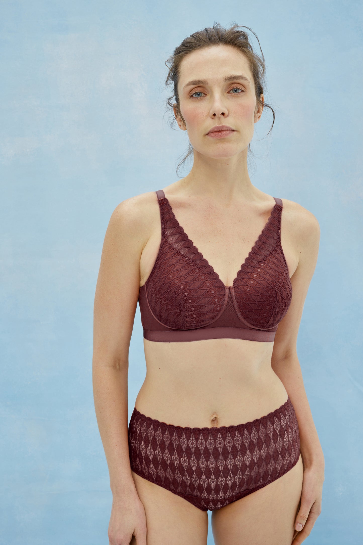Lotus M9109 Adaptive Bra - Ripe Cherry